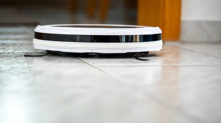 Robot aspirapolvere, come usarlo in modo sostenibile per risparmiare per l'ambiente