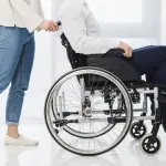 Montascale per disabili: che cos'è e caratteristiche da considerare